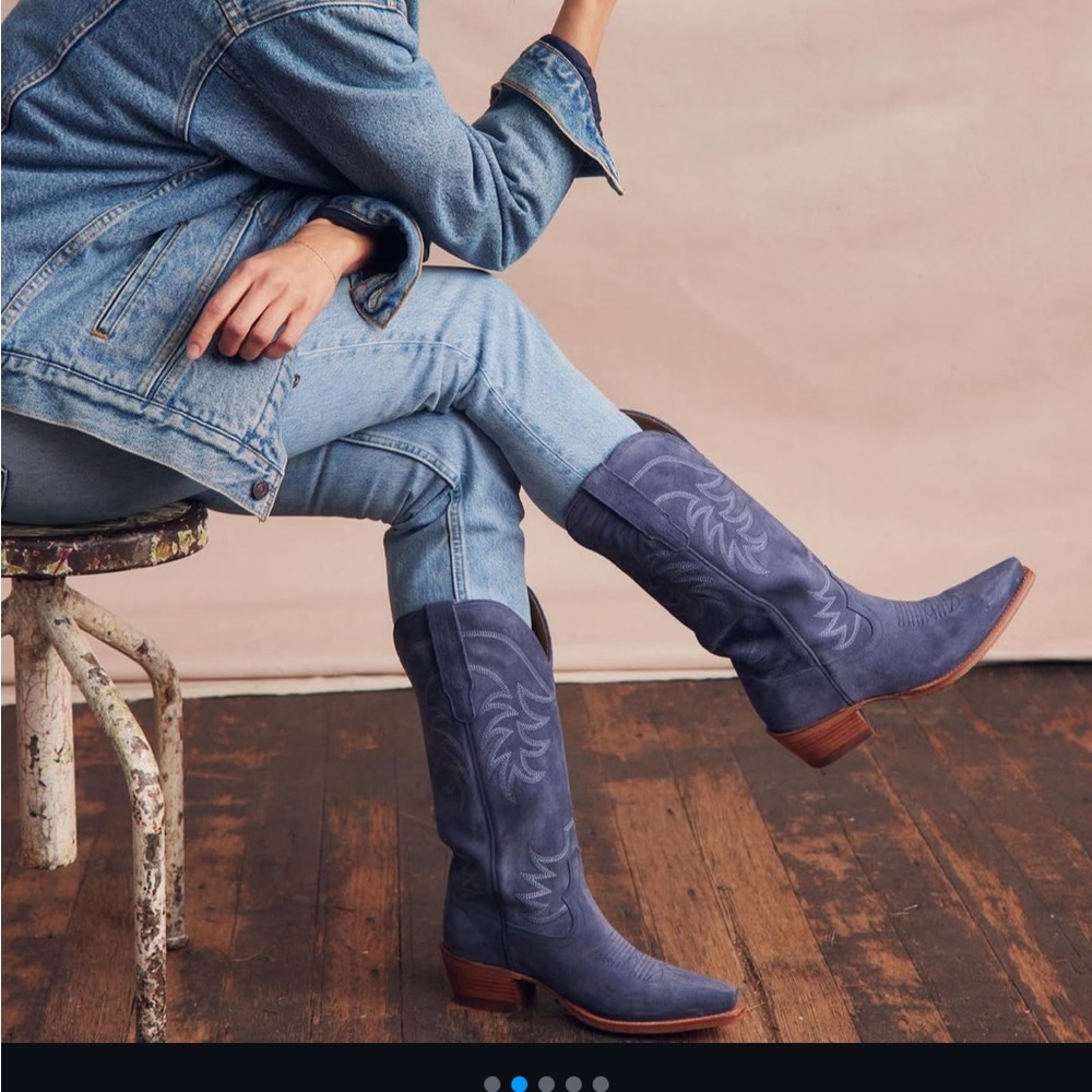 Tecovas Blue Suede